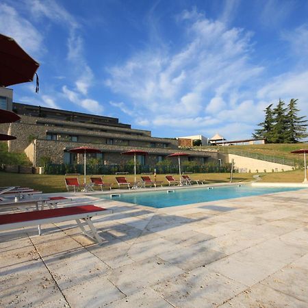 Ca' Del Lupo Hotel Montelupo Albese ภายนอก รูปภาพ