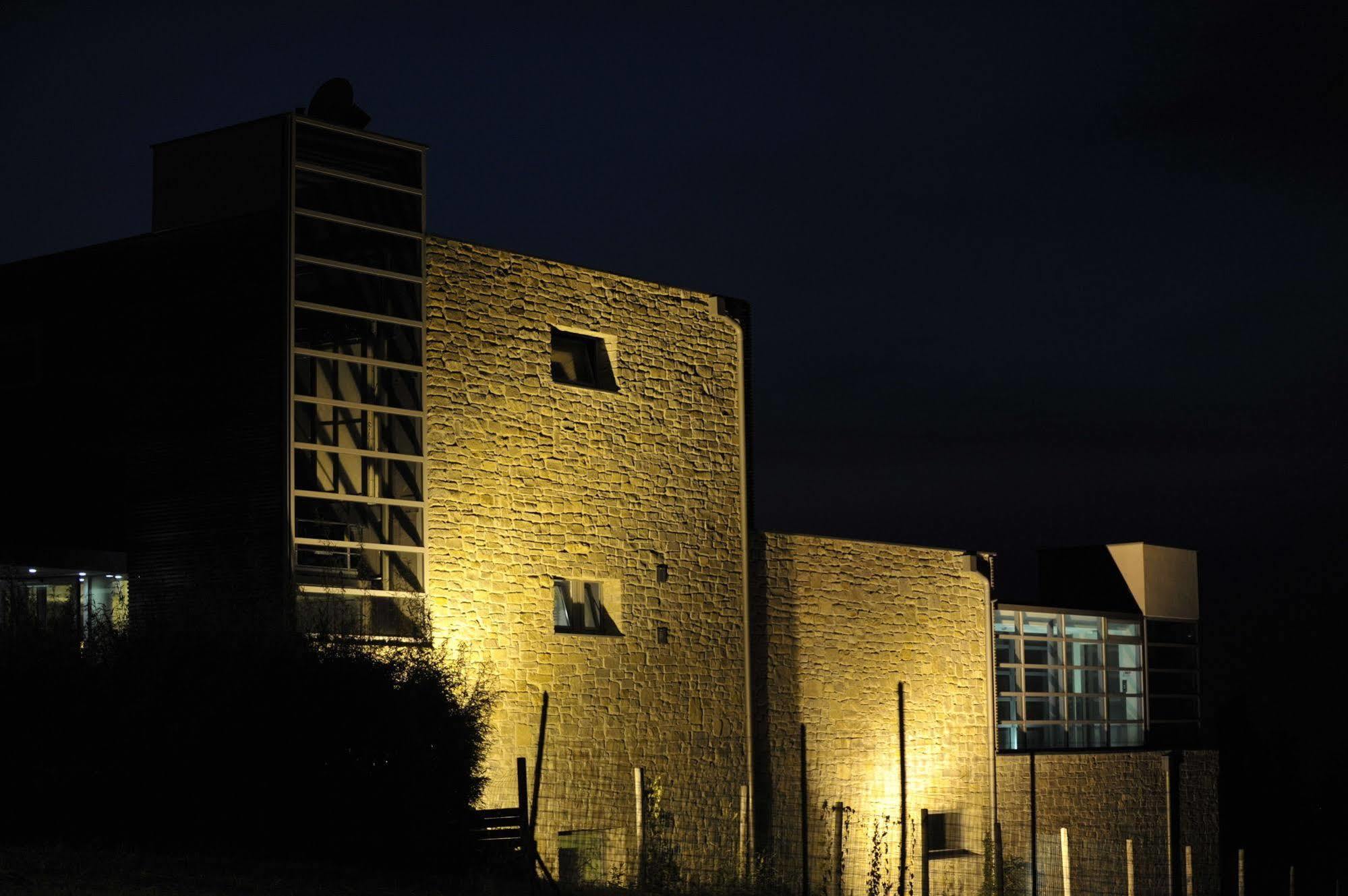 Ca' Del Lupo Hotel Montelupo Albese ภายนอก รูปภาพ