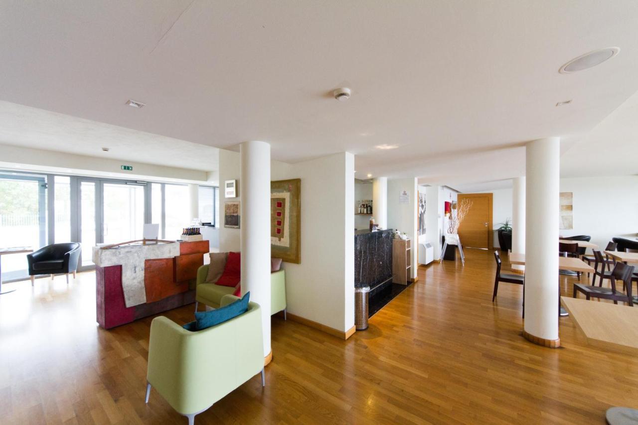 Ca' Del Lupo Hotel Montelupo Albese ภายนอก รูปภาพ